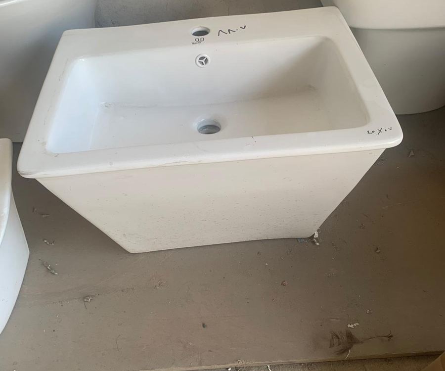 Rectangular basin